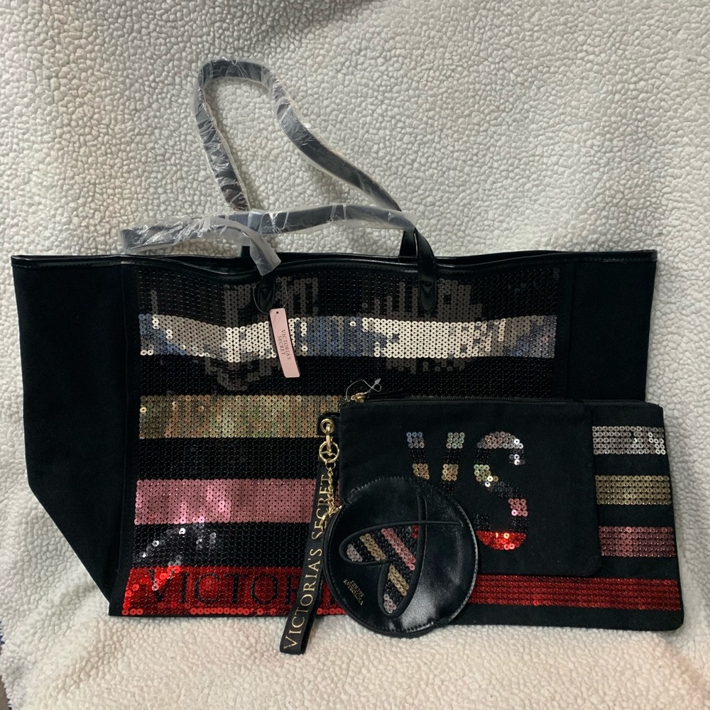 Victoria’s Secret Tote w/ Matching Wristlets